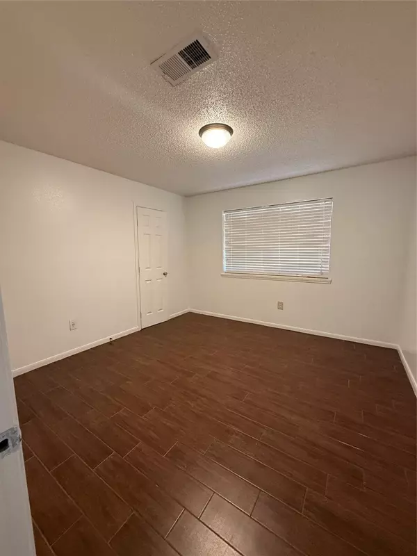 Houston, TX 77055,1410 Blalock RD #2