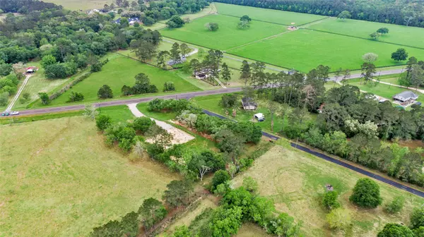 Hankamer, TX 77560,10703 Hwy 61