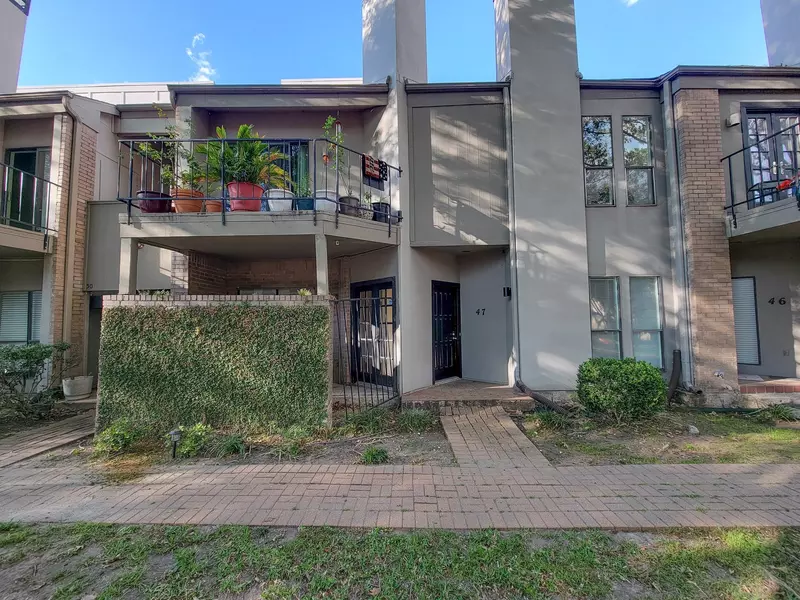 10811 Richmond AVE #47, Houston, TX 77042