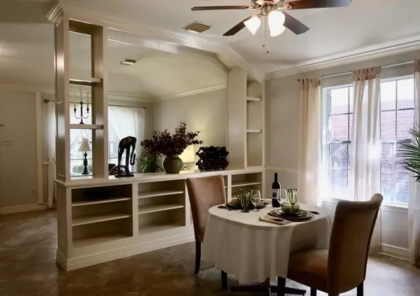 Kemah, TX 77565,1714 Oak Ridge DR