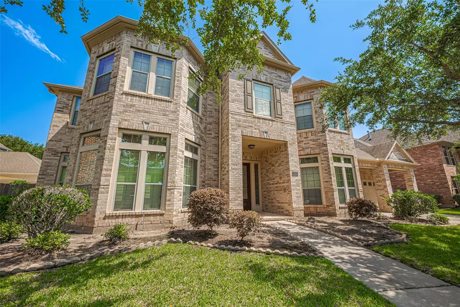 7611 Herndon PL, Sugar Land, TX 77479