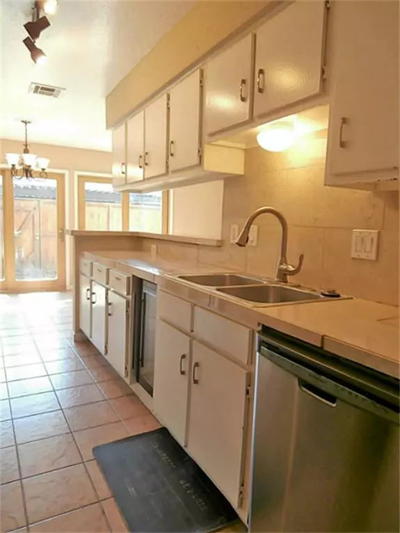 Houston, TX 77092,5800 Lumberdale #70