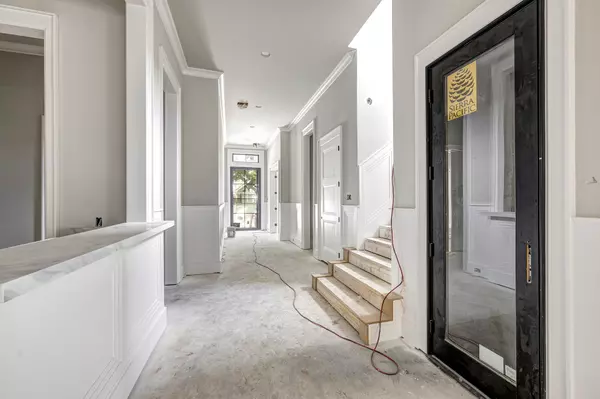 Houston, TX 77006,4819 Mandell ST