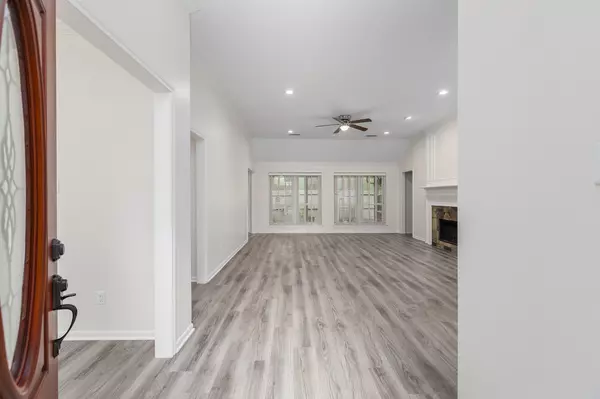 Kingwood, TX 77345,5122 Natural Bridge DR