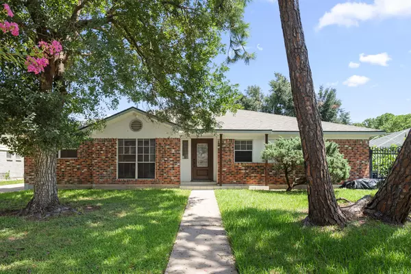 8806 Langdon LN, Houston, TX 77036