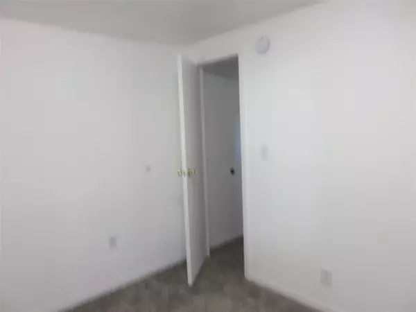 Shepherd, TX 77371,81 Burch Street