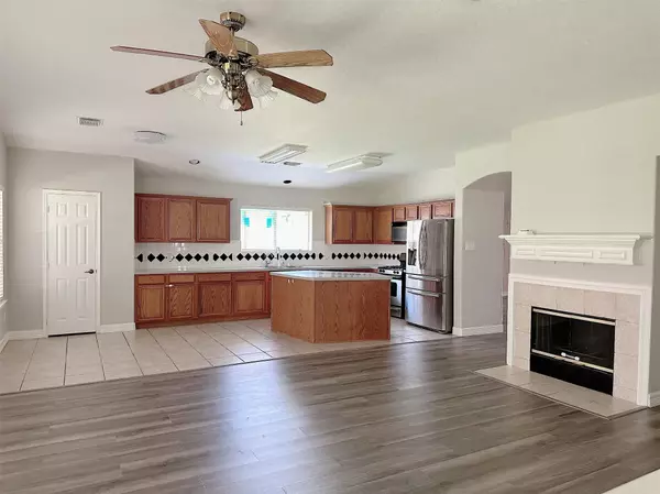 Sugar Land, TX 77498,15318 Griggs Point LN