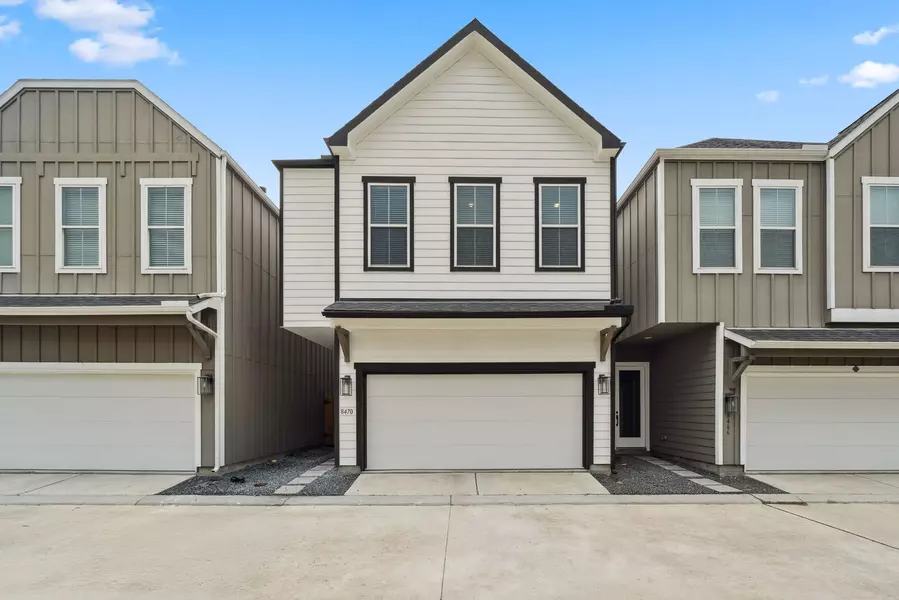 8470 Berry Green LN, Houston, TX 77022