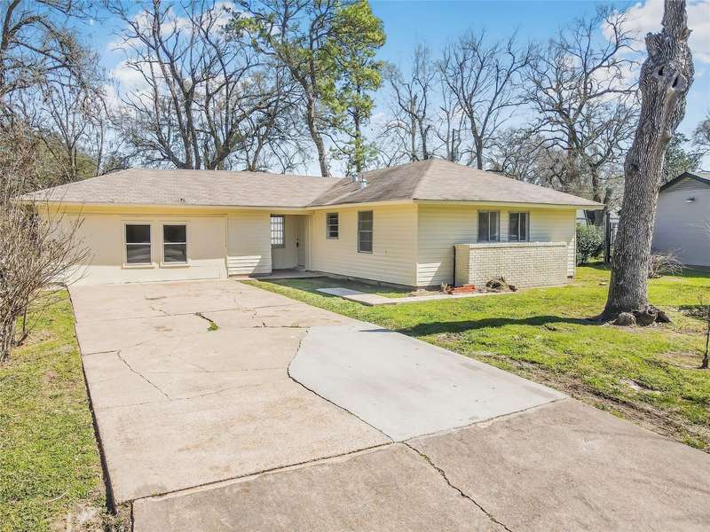 7418 Wiley RD, Houston, TX 77016