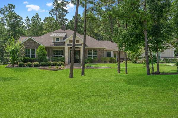115 Dedication TRL, Huntsville, TX 77340