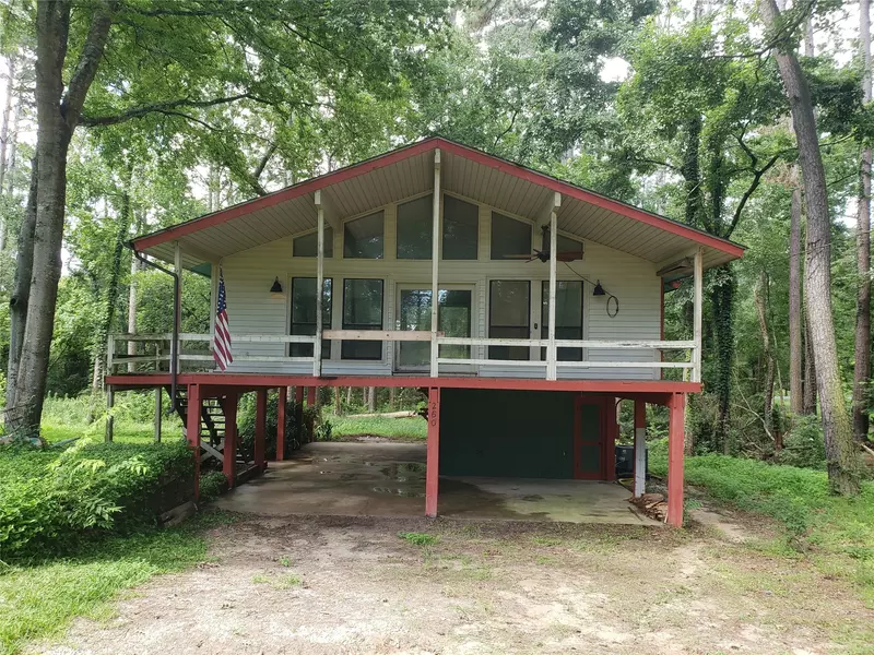 260 Governor Bell DR, Point Blank, TX 77364