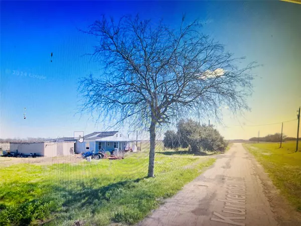 3416 Kurkendall RD, Beasley, TX 77417
