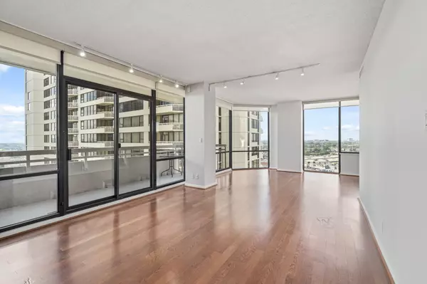 14 Greenway PLZ #13P, Houston, TX 77046