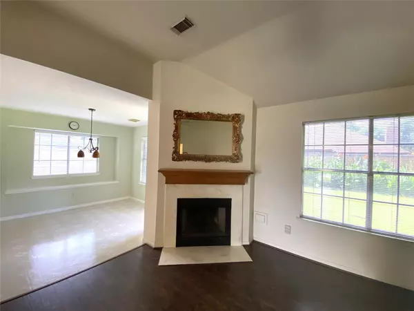 Deer Park, TX 77536,702 Wisdom DR