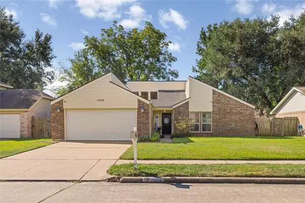 1514 Washington DR, Deer Park, TX 77536