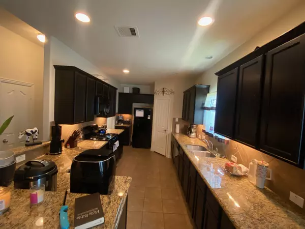 Rosharon, TX 77583,8315 Quest CT