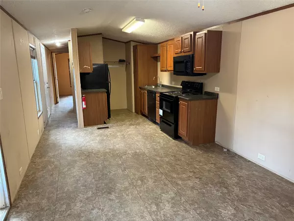 Damon, TX 77430,3708 Commerce St Cr