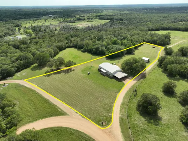 La Grange, TX 78945,565 Rogers Trail TRL