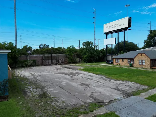 Houston, TX 77098,1925 Lexington ST