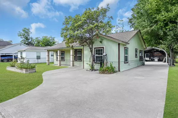901 Grenfell LN,  Houston,  TX 77076