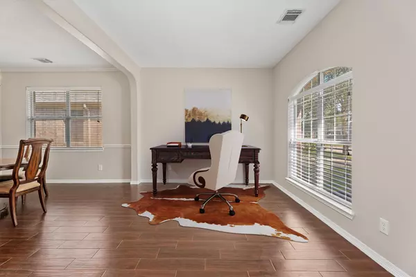 League City, TX 77573,523 Burham LN