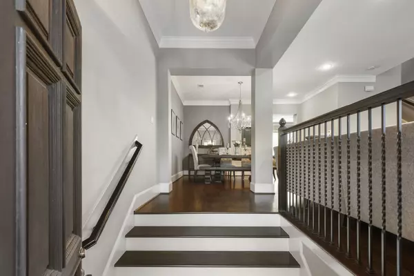 The Woodlands, TX 77380,75 Colonial Row DR