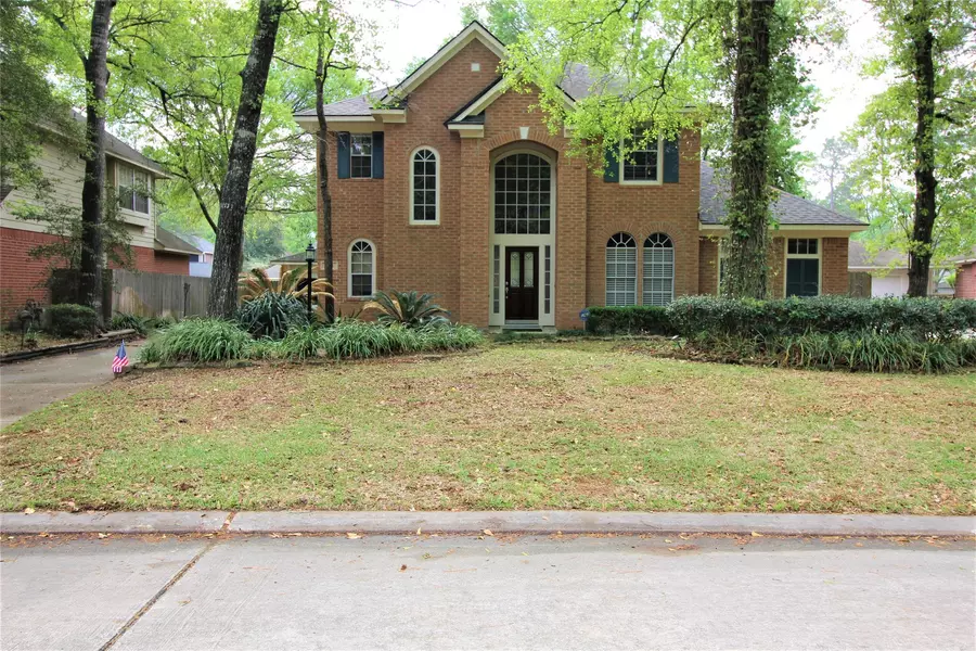 154 E Elm Crescent E, The Woodlands, TX 77382