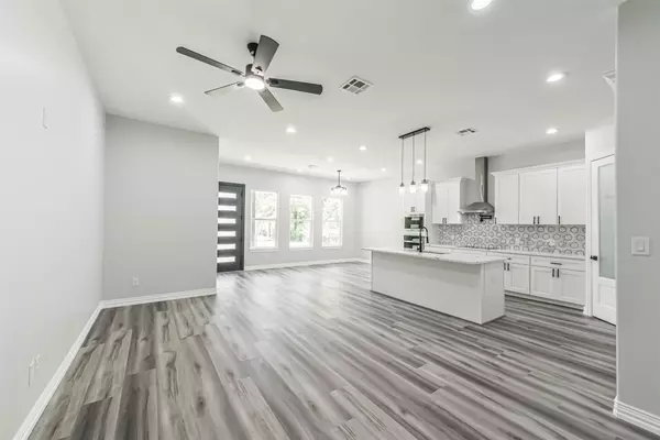 Conroe, TX 77302,14542 Old Humble Pipeline RD