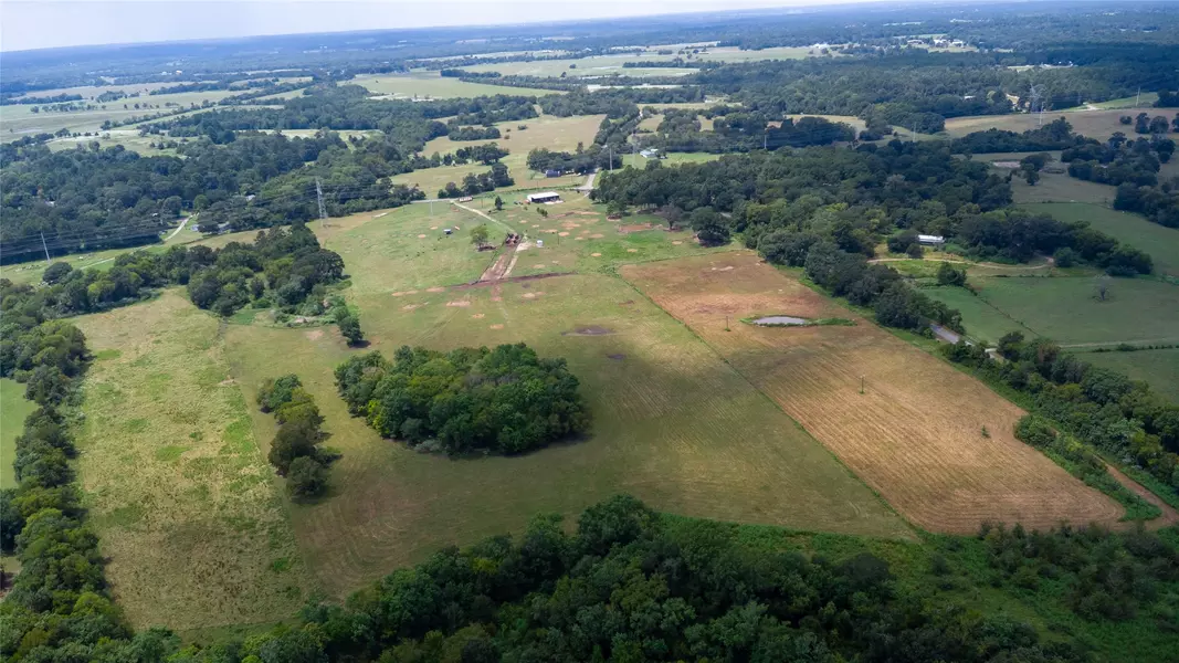 2960 North Mount Mariah, Dobbin, TX 77356