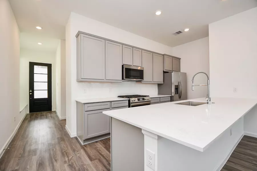21138 Castroville Way, Cypress, TX 77433