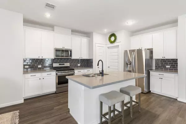 12428 Southern Trail CT,  Magnolia,  TX 77354