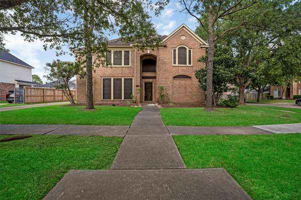 122 Crystal Reef DR, League City, TX 77573