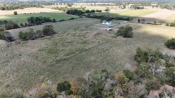 Waller, TX 77484,32123 A Howell Road