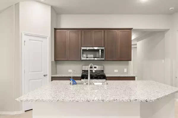 123 Candleligt Ridge CT, Richmond, TX 77406