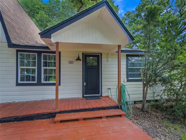 Point Blank, TX 77364,281 N Shady Oaks DR