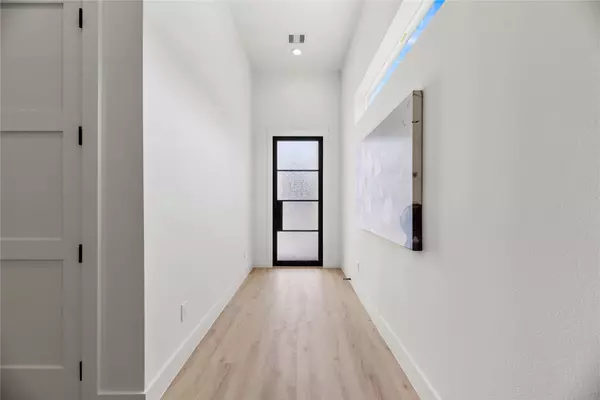 Houston, TX 77022,803 E 32nd ST