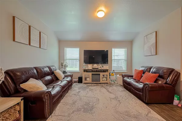 Rosharon, TX 77583,715 Green Clover LN