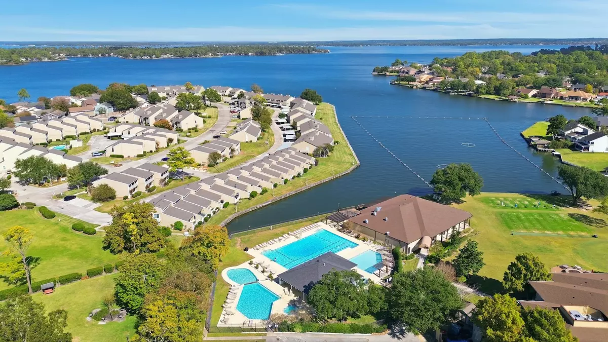 Conroe, TX 77356,24 Lakeview VLG