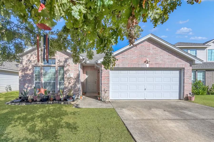 976 Oak Falls DR, Conroe, TX 77378