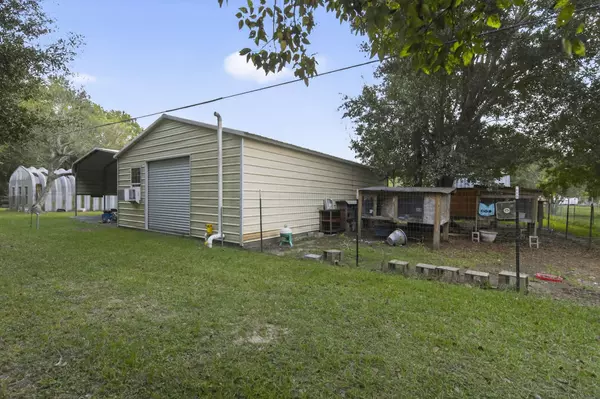 Anahuac, TX 77514,701 Lee AVE