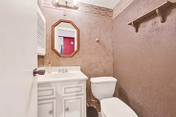 Houston, TX 77072,13043 Clarewood DR