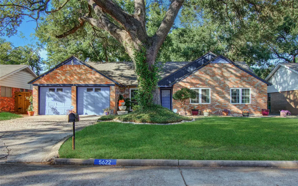 Houston, TX 77091,5622 Sheraton Oaks DR