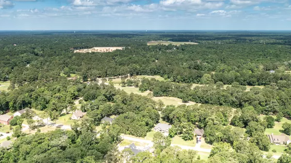 Huffman, TX 77336,27511 Golf View LN