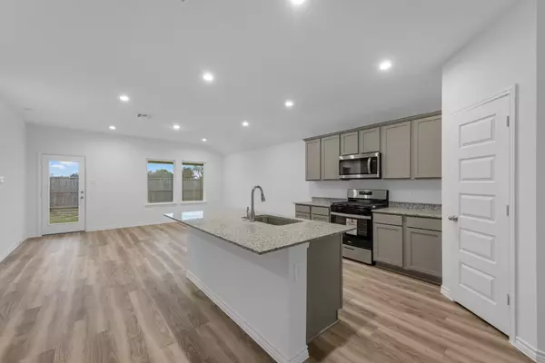 Orange, TX 77632,3375 Mallard Lake DR