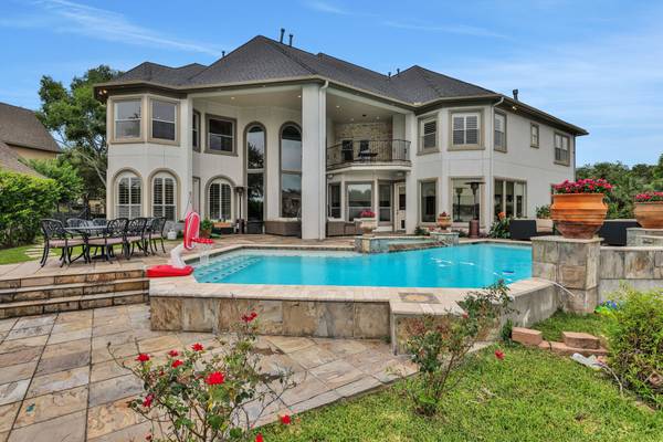 4 Camden CT, Sugar Land, TX 77479