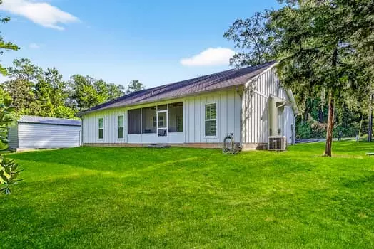 Livingston, TX 77351,433 E Hickory DR E
