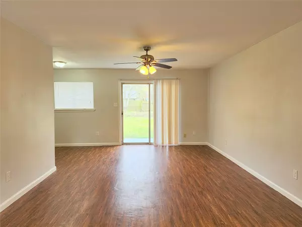 Stafford, TX 77477,611 Akj ST