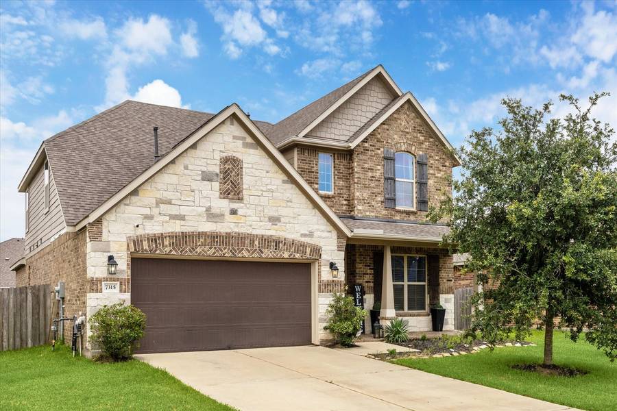 7315 Water Glen LN, Manvel, TX 77578
