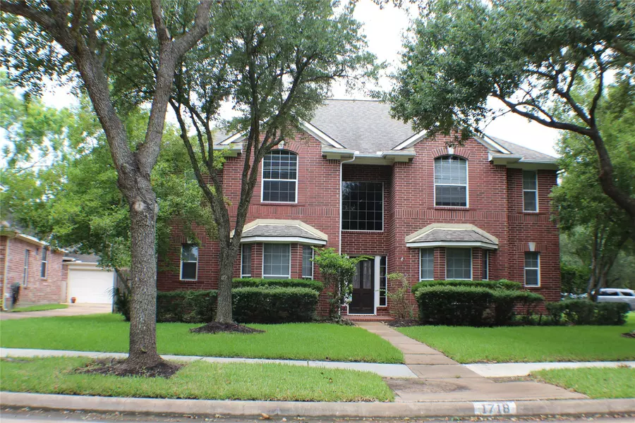 1718 Heddon Falls DR, Sugar Land, TX 77479