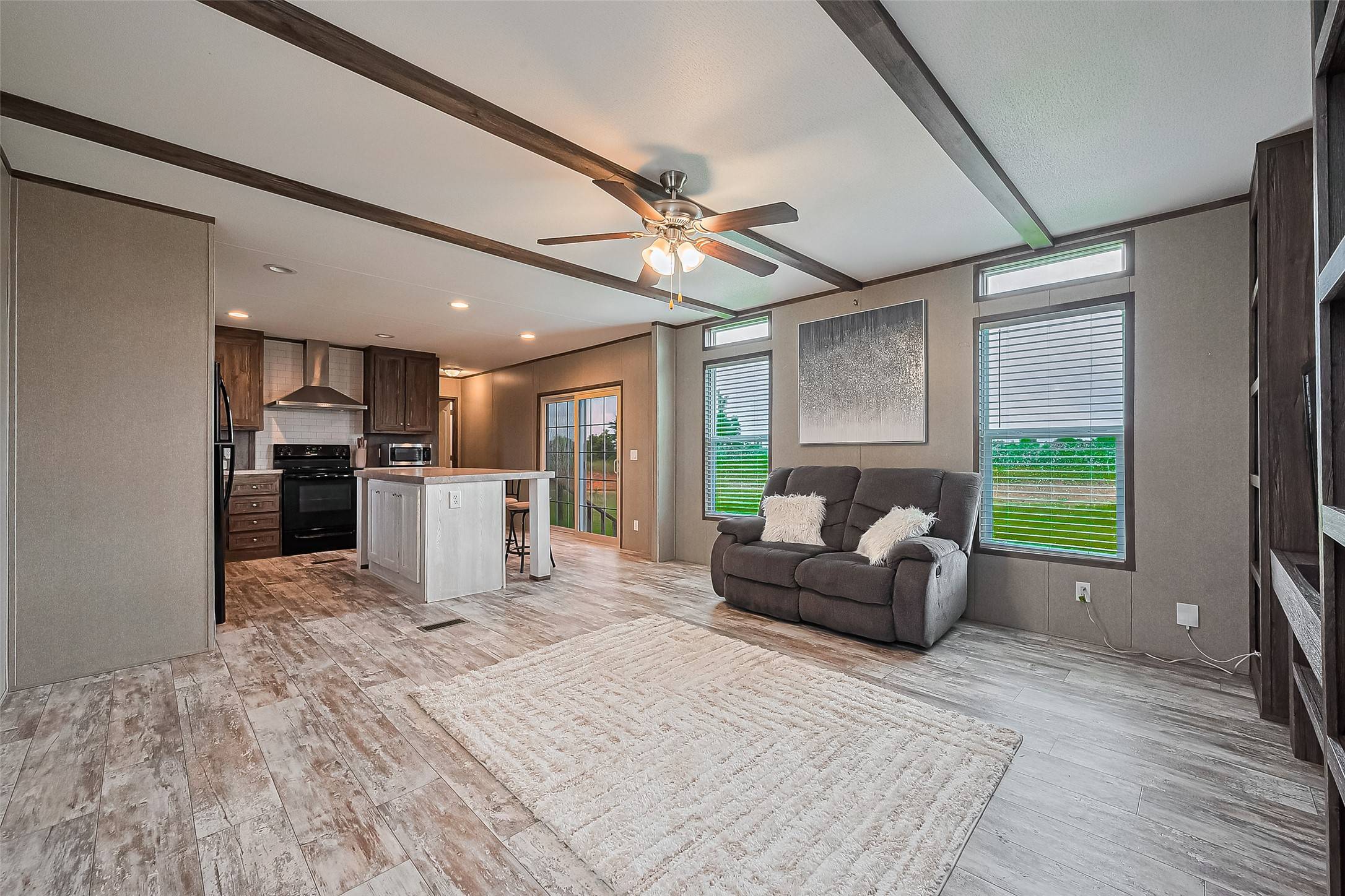 Cleveland, TX 77327,1122 Road 57221